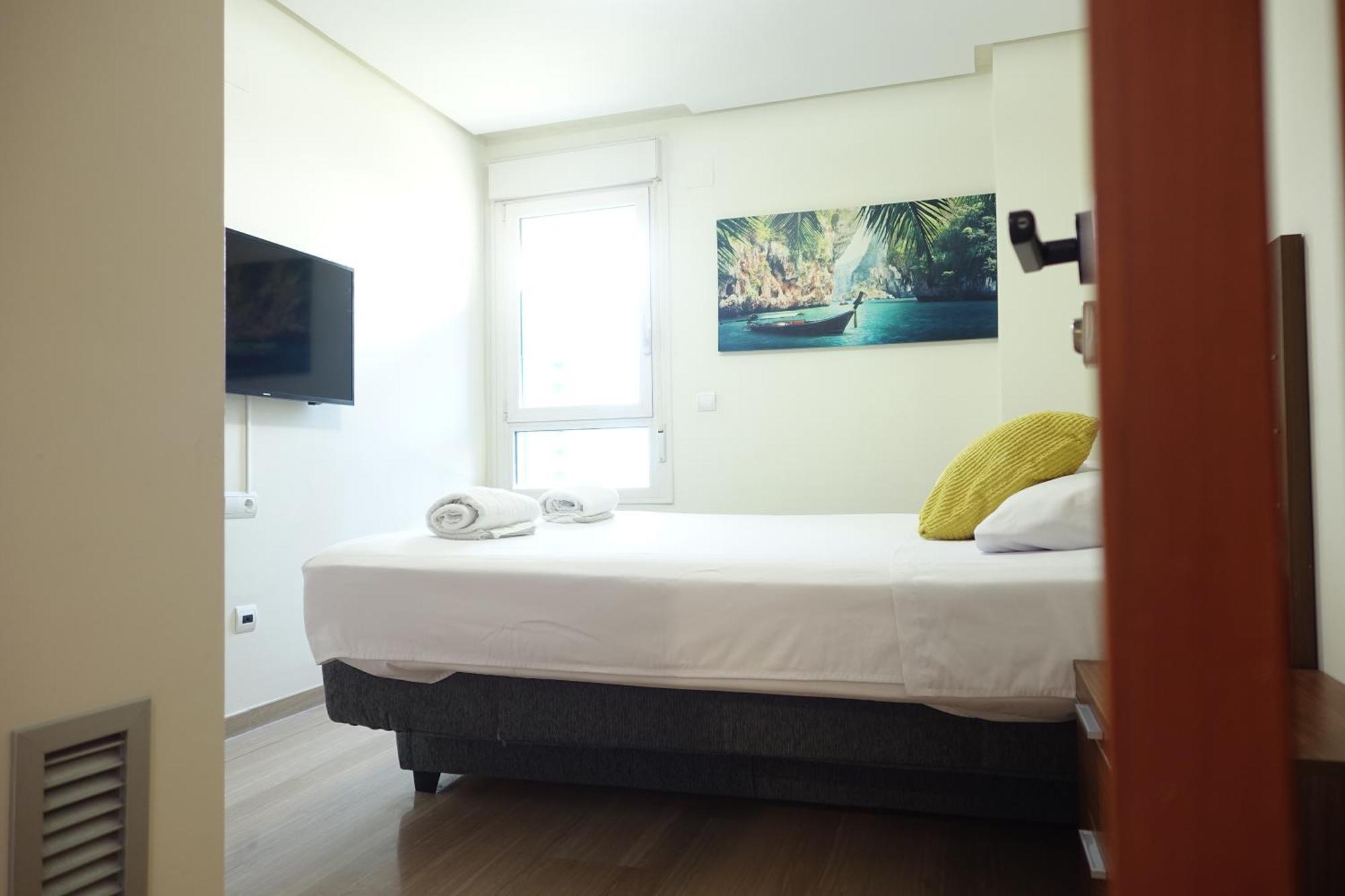 Best Valencia Beach Rooms-Shared Flat Exterior photo